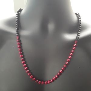 Men's Ebony Sandalwood n Cranberry Necklace.🖤❤